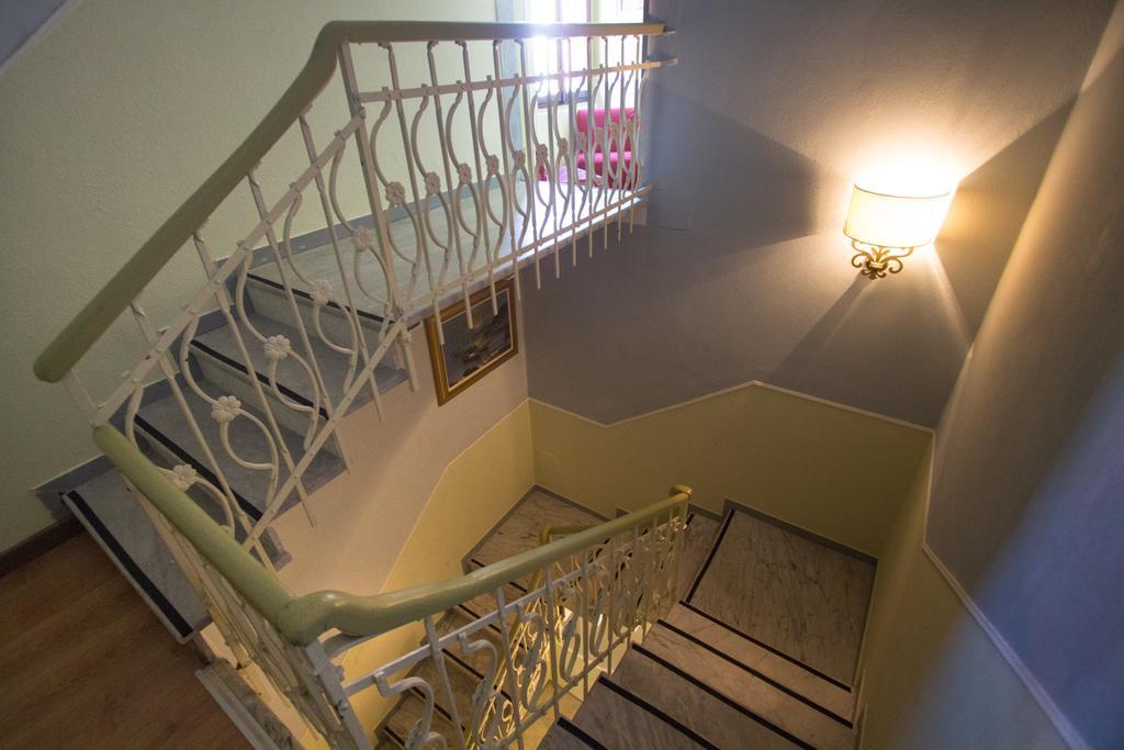 Hotel Marinella Celle Ligure Bagian luar foto